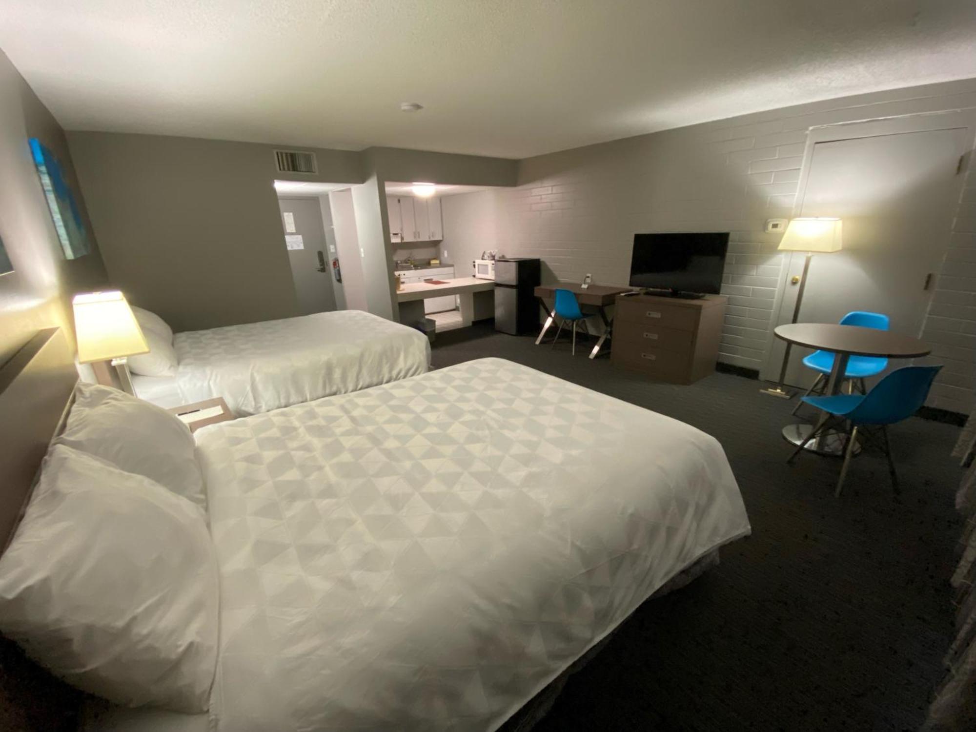 Travelodge By Wyndham Grande Prairie Exterior foto