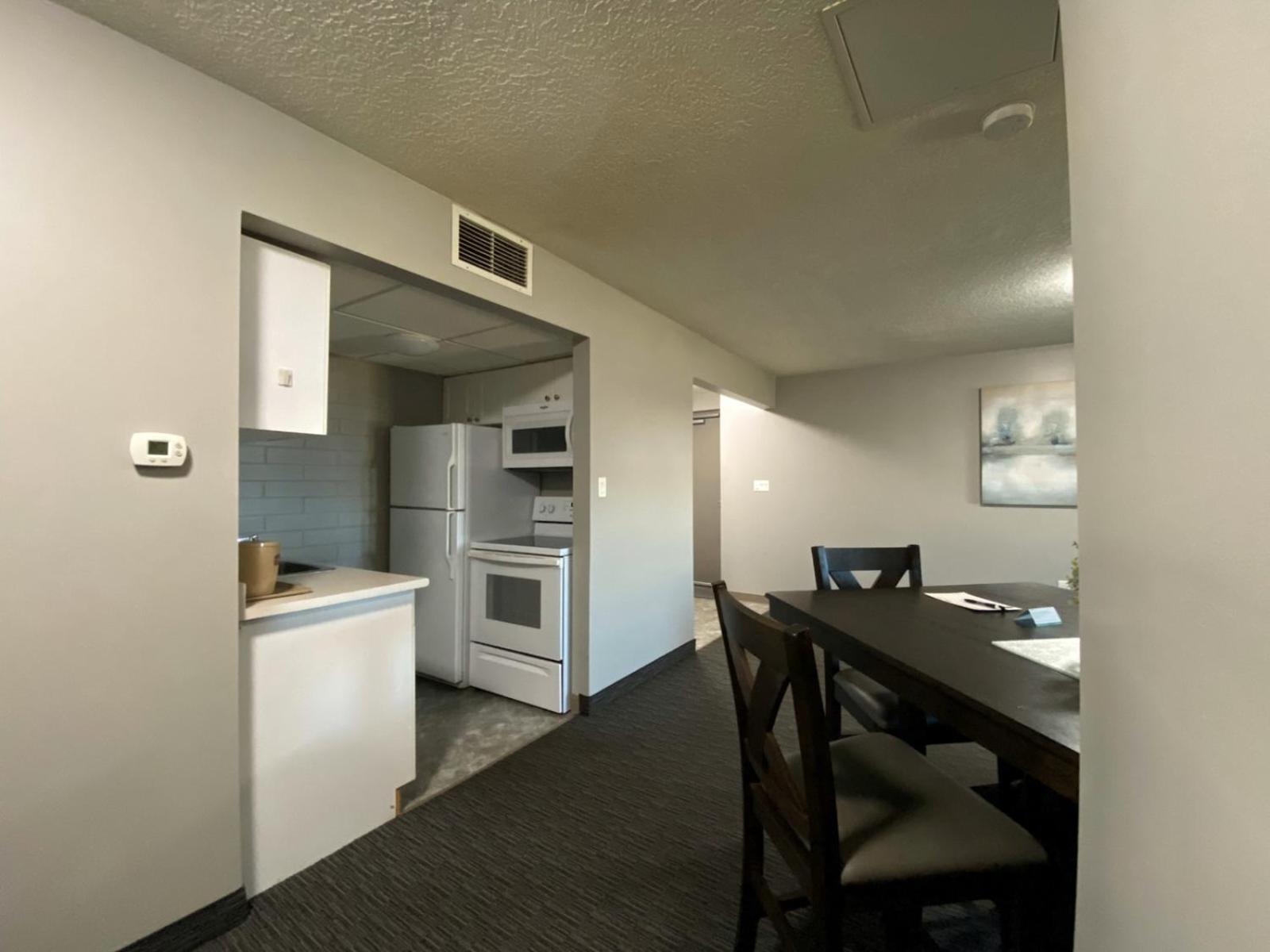 Travelodge By Wyndham Grande Prairie Exterior foto
