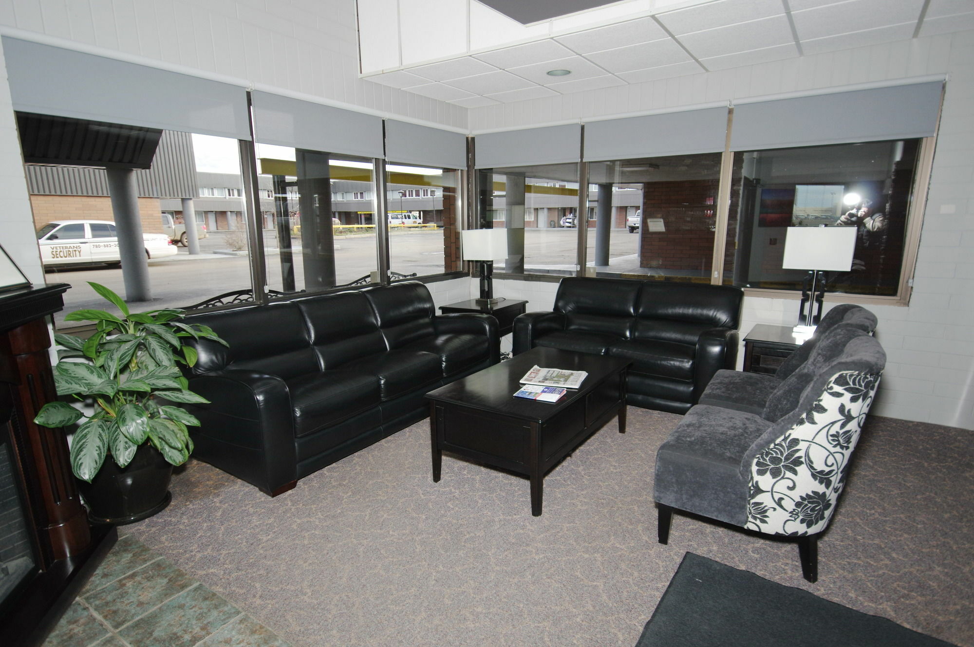 Travelodge By Wyndham Grande Prairie Exterior foto